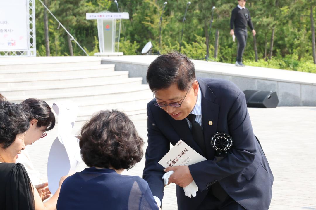 '제70회 현충일 추념식 (백령면)' 게시글의 사진(27) '250606_제70회 현충일 추념식(백령면) (28).JPG'
