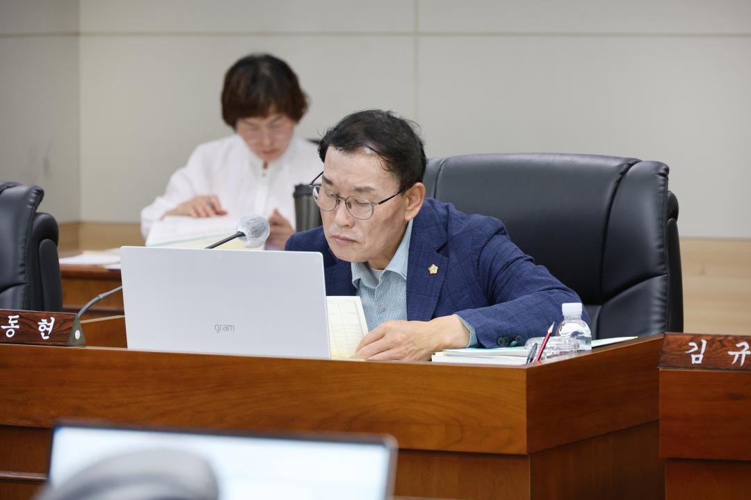 '제249회 옹진군의회 제1차 정례회 제2차 예산결산심사 특별위원회' 게시글의 사진(15) '250610_제249회 옹진군의회 제1차 정례회 제2차 예산결산심사 특별위원회 (15).JPG'