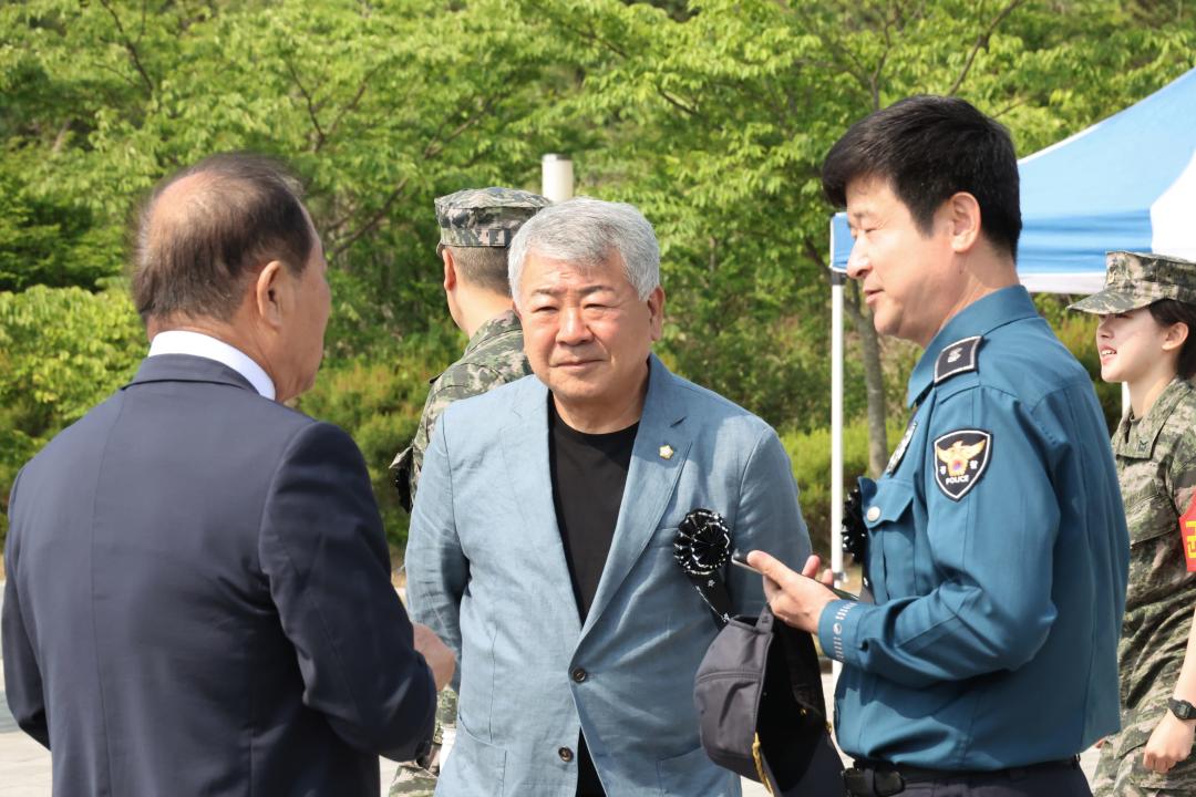 '제70회 현충일 추념식 (백령면)' 게시글의 사진(24) '250606_제70회 현충일 추념식(백령면) (25).JPG'