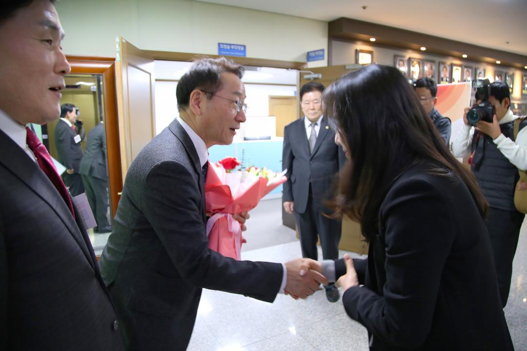 '2025년도 유정복 인천광역시장 옹진군 연두방문' 게시글의 사진(17) '250214_2025년도 유정복 인천광역시장 옹진군 연두방문 (17).JPG'