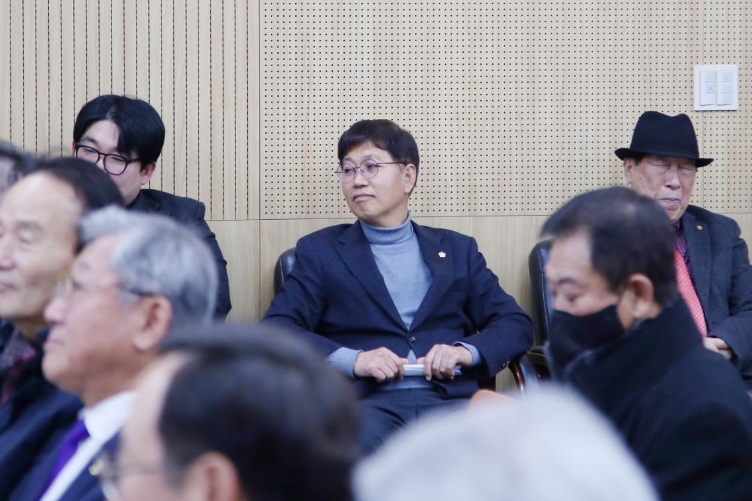 '옹진군농업대학 제2·3대 총동문회장 이·취임식' 게시글의 사진(18) '250211_옹진군농업대학 제2·3대 총동문회장 이·취임식 (18).JPG'