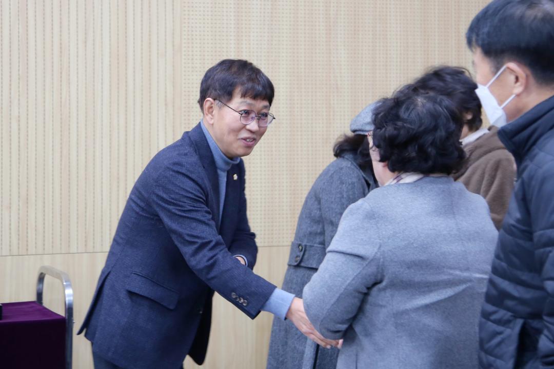 '옹진군농업대학 제2·3대 총동문회장 이·취임식' 게시글의 사진(17) '250211_옹진군농업대학 제2·3대 총동문회장 이·취임식 (17).JPG'