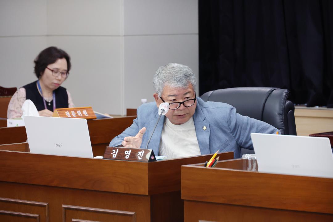 '제249회 옹진군의회 제1차 정례회 제1차 예산결산심사 특별위원회' 게시글의 사진(13) '250609_제249회 옹진군의회 제1차 정례회 제1차 예산결산심사 특별위원회 (13).JPG'