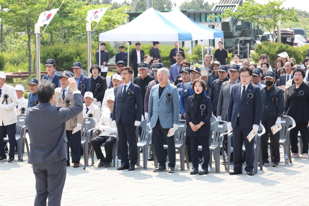 '제70회 현충일 추념식 (백령면)' 게시글의 사진(17) '250606_제70회 현충일 추념식(백령면) (18).JPG'