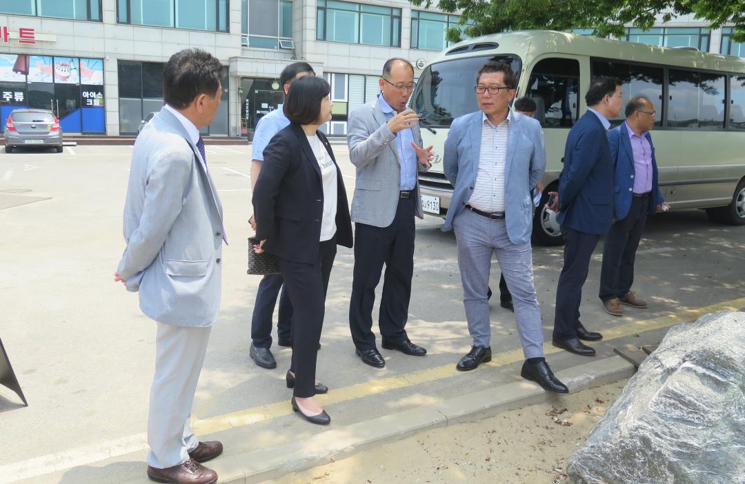 '2019년 6월 21일 현장방문(영흥면)' 게시글의 사진(12) '190621_옹진군의회 현장방문 (영흥면) (12).JPG'