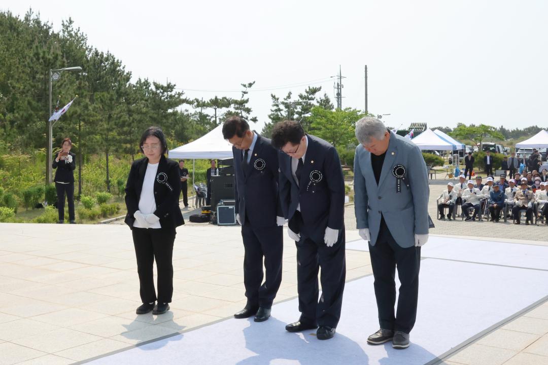 '제70회 현충일 추념식 (백령면)' 게시글의 사진(7) '250606_제70회 현충일 추념식(백령면) (7).JPG'