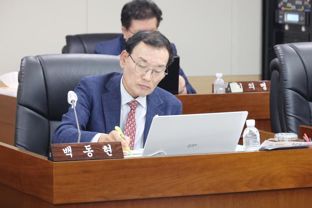 '제249회 옹진군의회 제1차 정례회 제1차 경제건설위원회' 게시글의 사진(14) '250616_제249회 옹진군의회 제1차 정례회 제1차 경제건설위원회 (14).JPG'