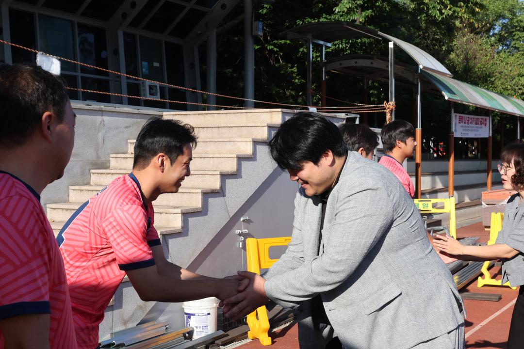 '제52회 군민의 날 사전행사 (면별 선수단 격려)' 게시글의 사진(6) '250911_제52회 군민의 날 사전행사(면별 선수단 격려) (6).JPG'