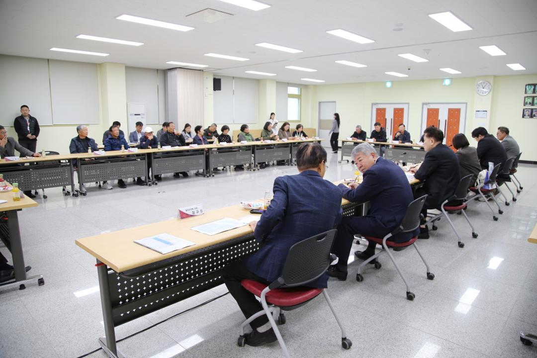 '옹진군의회 현장방문 (연평면)' 게시글의 사진(8) '241121_옹진군의회 현장방문 (연평면) (8).JPG'