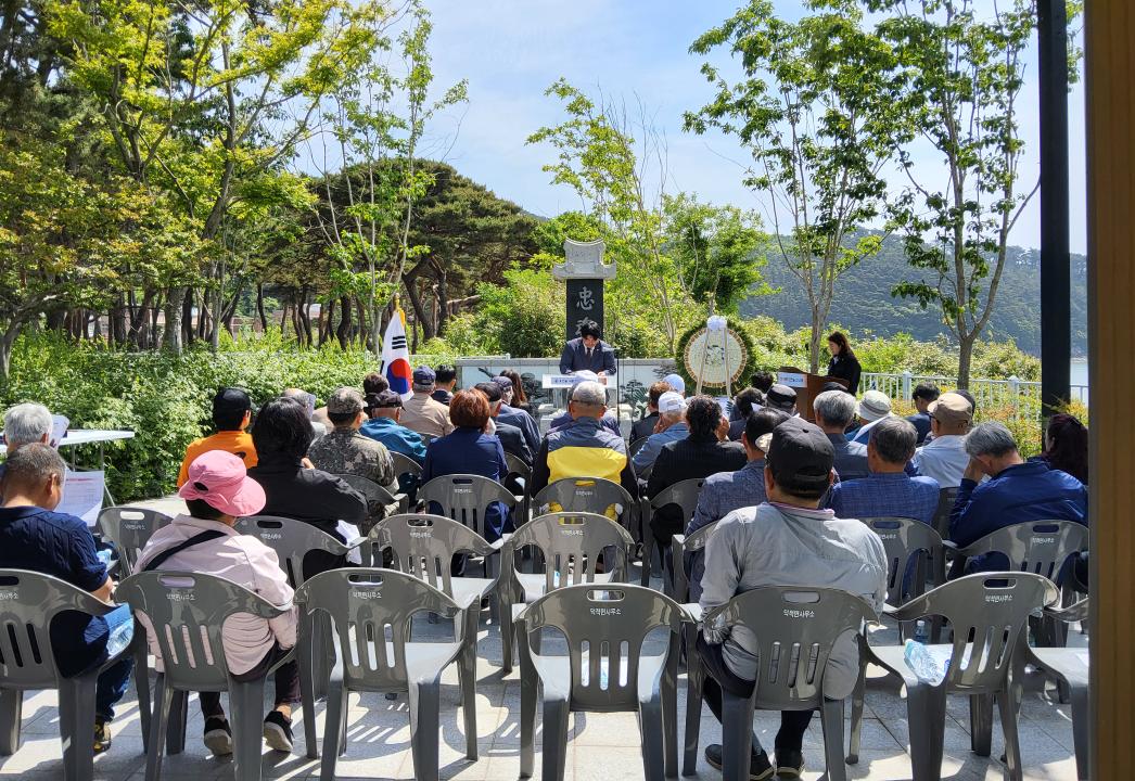 '제70회 현충일 추념식 (덕적면)' 게시글의 사진(4) '250606_제70회 현충일 추념식 (덕적면) (4).jpg'