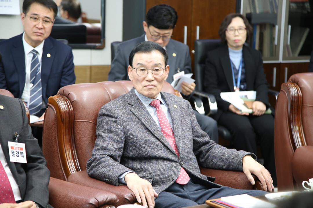'2025년도 유정복 인천광역시장 옹진군 연두방문' 게시글의 사진(13) '250214_2025년도 유정복 인천광역시장 옹진군 연두방문 (13).JPG'