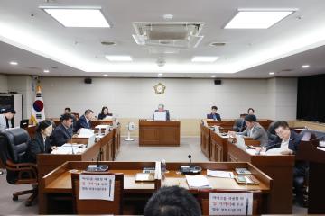 제258회 옹진군의회 정례회 제2차 행정사무감사특별위원회