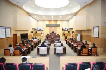 제242회 옹진군의회 임시회 폐회