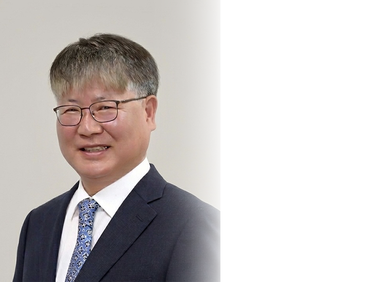 옹진군의회의회 홍남곤 의원 사진